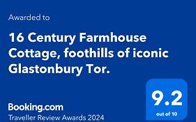 16 Century Farmhouse Cottage, Foothills Of Iconic Glastonbury Tor.